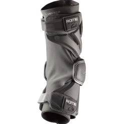 Maverik Rome RX3 Lacrosse Arm Guard 10 Maverik Rome RX3 Lacrosse Arm Guard -Hockey Shop maverik lacrosse arm guard rome rx3 inset3